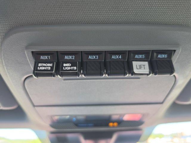 2023 Ford Super Duty F-550 DRW XLT 4WD Reg Cab 145" WB 60" CA