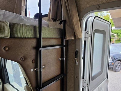 2012 Ford Econoline Commercial Cutaway E-450 Super Duty 158" DRW