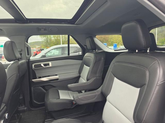 2022 Ford Explorer XLT 4WD