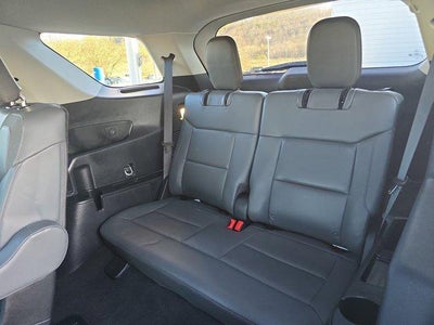 2025 Ford Explorer Active RWD