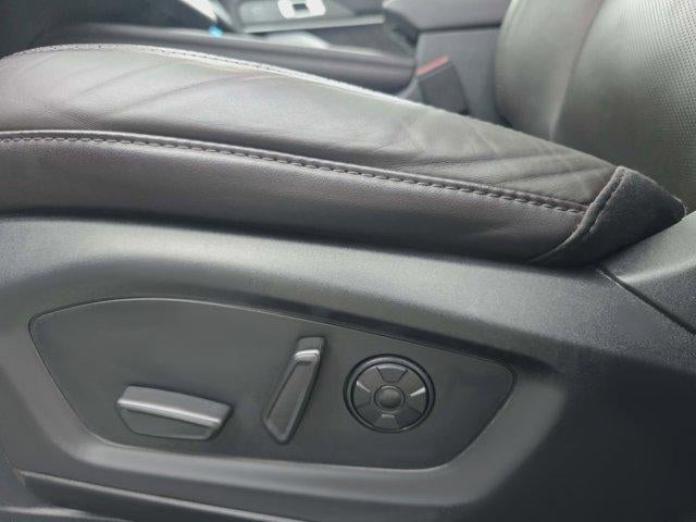 2025 Ford Explorer Platinum 4WD