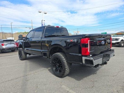 2024 Ford Super Duty F-250 SRW LARIAT 4WD Crew Cab 6.75' Box