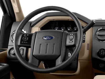 2014 Ford Super Duty F-350 SRW 4WD Crew Cab 6-3/4 Ft Box XLT