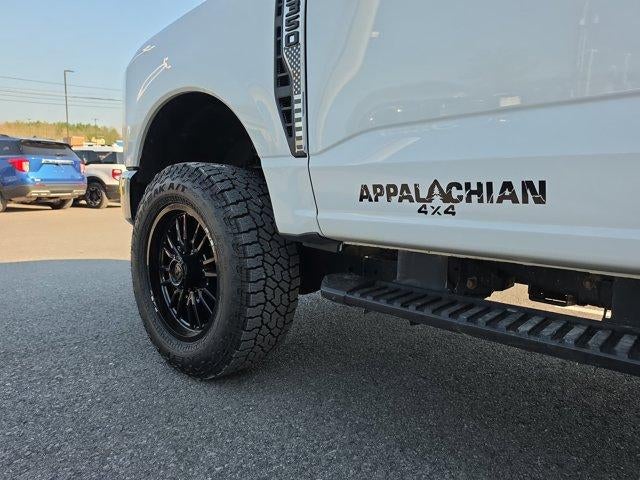 2023 Ford Super Duty F-350 SRW XL 4WD Crew Cab 6.75' Box
