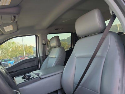 2023 Ford Super Duty F-350 SRW XL 4WD Crew Cab 6.75' Box