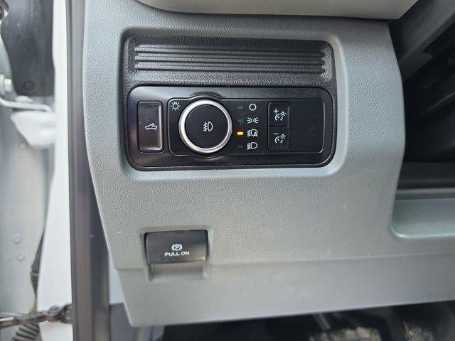 2023 Ford Super Duty F-350 SRW XL 4WD Crew Cab 6.75' Box