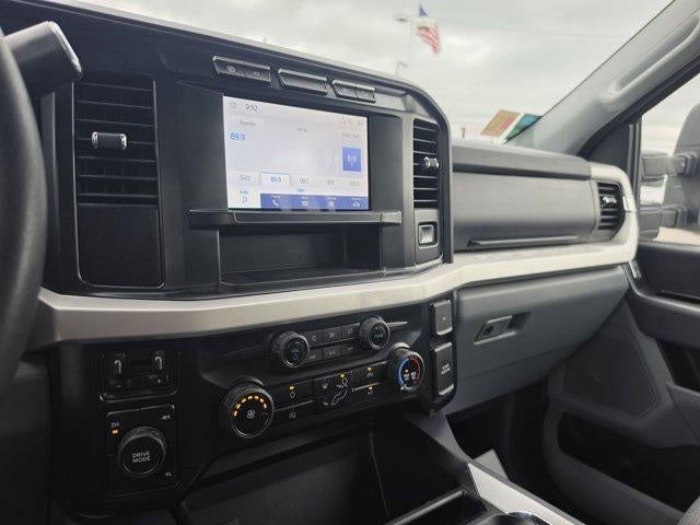 2024 Ford Super Duty F-450 DRW XLT 4WD Crew Cab 8' Box