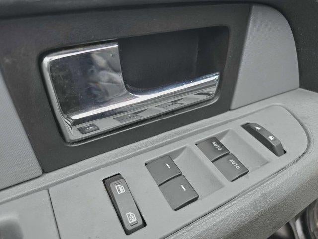 2014 Ford F-150 4WD SuperCrew 5-1/2 Ft Box XLT