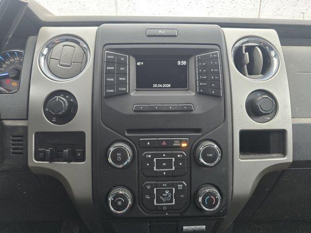 2014 Ford F-150 4WD SuperCrew 5-1/2 Ft Box XLT