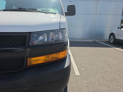 2024 Chevrolet Express Passenger 3500 Extended Wheelbase Rear-Wheel Drive 1LS
