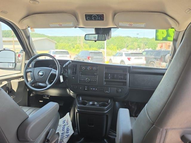 2024 Chevrolet Express Passenger 3500 Extended Wheelbase Rear-Wheel Drive 1LS