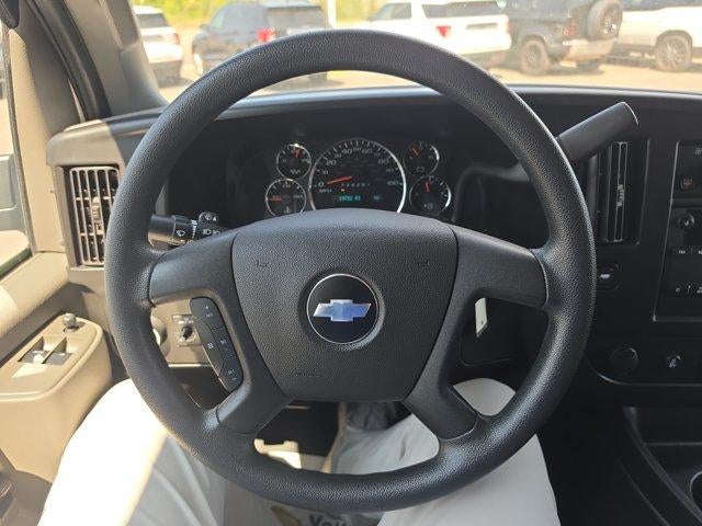2024 Chevrolet Express Passenger 3500 Extended Wheelbase Rear-Wheel Drive 1LS