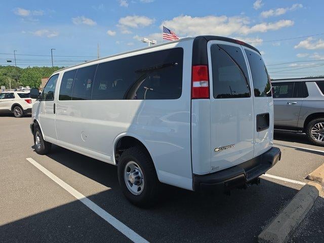 2024 Chevrolet Express Passenger 3500 Extended Wheelbase Rear-Wheel Drive 1LS