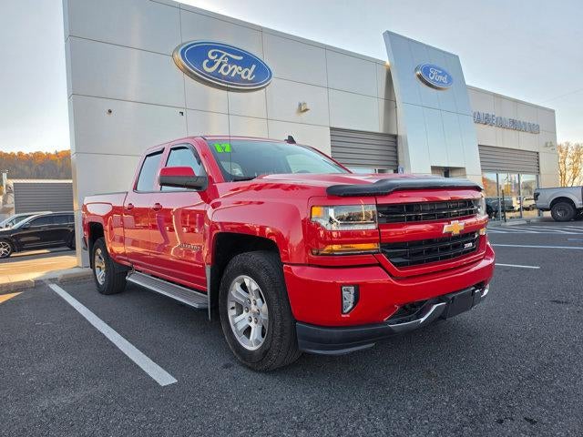 2017 Chevrolet Silverado 1500 Double Cab Standard Box 4-Wheel Drive LT Z71