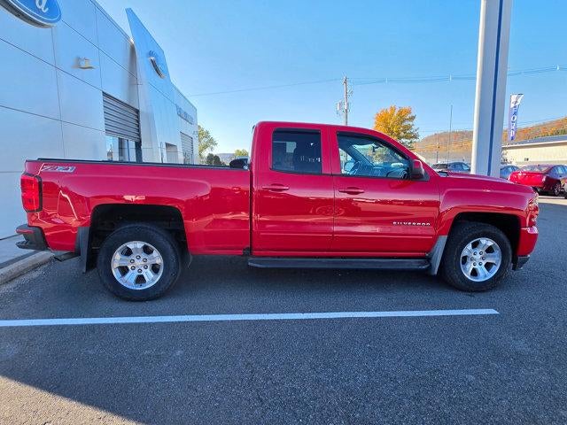 2017 Chevrolet Silverado 1500 Double Cab Standard Box 4-Wheel Drive LT Z71