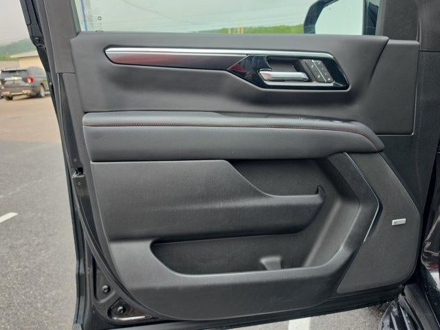 2025 Chevrolet Tahoe 4WD RST