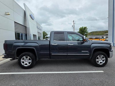 2017 GMC Sierra 1500 Double Cab Standard Box 4-Wheel Drive SLT