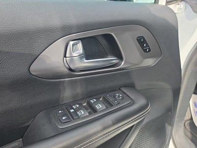 2026 Chrysler Pacifica Select FWD