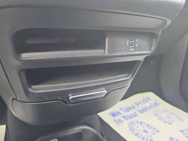 2026 Chrysler Pacifica Select FWD