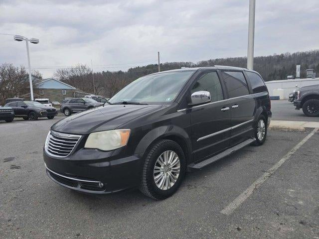 2012 Chrysler Town & Country 4dr Wgn Limited