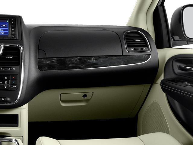 2012 Chrysler Town & Country 4dr Wgn Limited