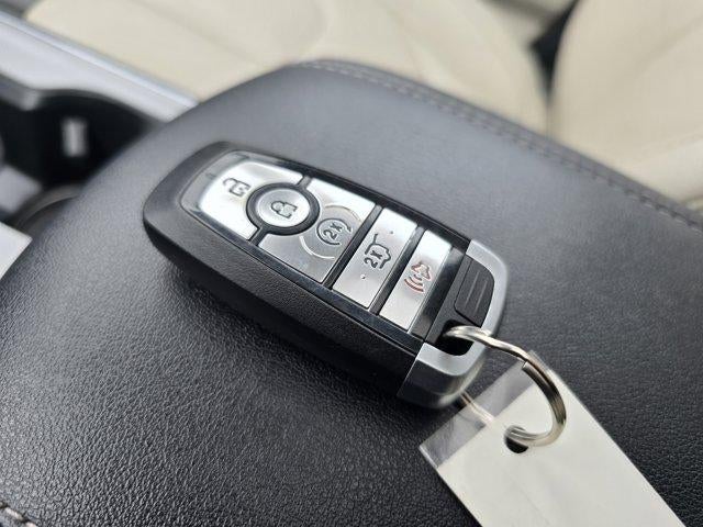 2022 Ford Edge Titanium AWD