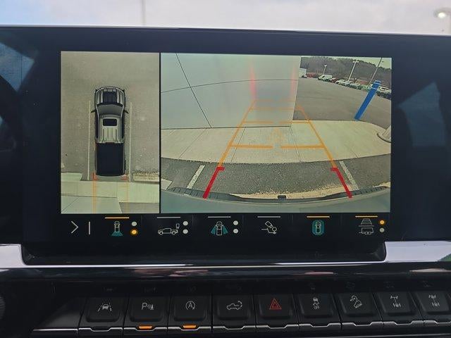 2023 Chevrolet Silverado 1500 Crew Cab Short Box 4-Wheel Drive ZR2