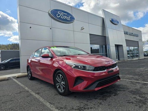 2023 Kia Forte LXS IVT