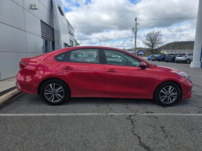 2023 Kia Forte LXS IVT