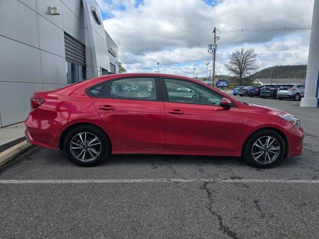 2023 Kia Forte LXS IVT