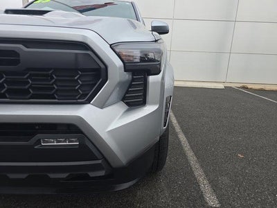 2025 Toyota Tacoma 4WD 4WD TRD Sport Double Cab 5' Bed AT (Natl)