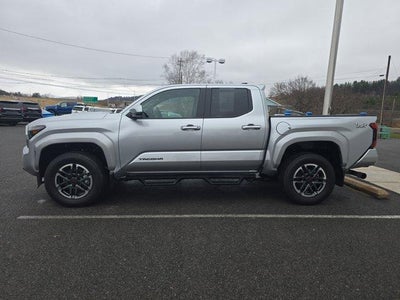 2025 Toyota Tacoma 4WD 4WD TRD Sport Double Cab 5' Bed AT (Natl)