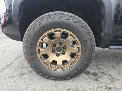 2025 Toyota Tacoma 4WD 4WD Trailhunter Hybrid Double Cab 5' Bed AT (Natl)