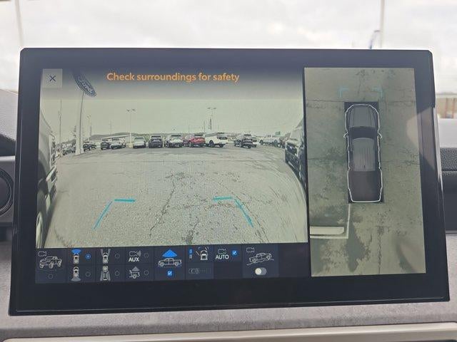 2025 Toyota Tacoma 4WD 4WD Trailhunter Hybrid Double Cab 5' Bed AT (Natl)