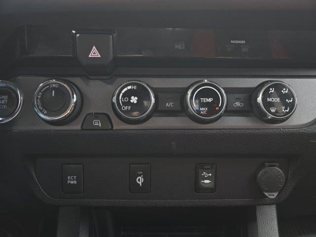 2017 Toyota Tacoma TRD Sport Access Cab 6' Bed V6 4x4 AT (Natl)