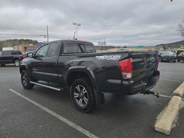 2017 Toyota Tacoma TRD Sport Access Cab 6' Bed V6 4x4 AT (Natl)