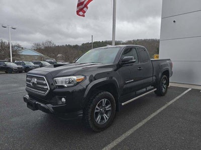 2017 Toyota Tacoma TRD Sport Access Cab 6' Bed V6 4x4 AT (Natl)