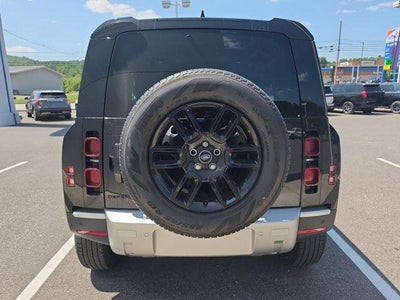 2025 Land Rover Defender 110 P300 S