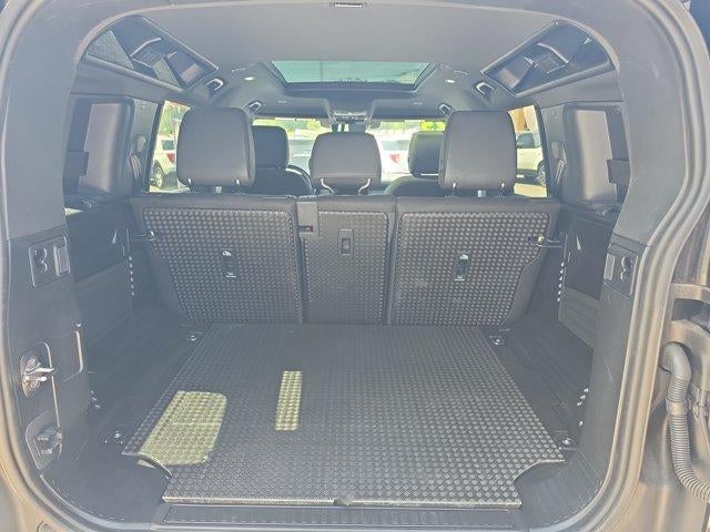 2025 Land Rover Defender 110 P300 S