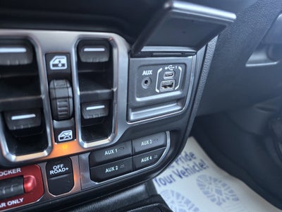 2025 Jeep Gladiator Mojave X