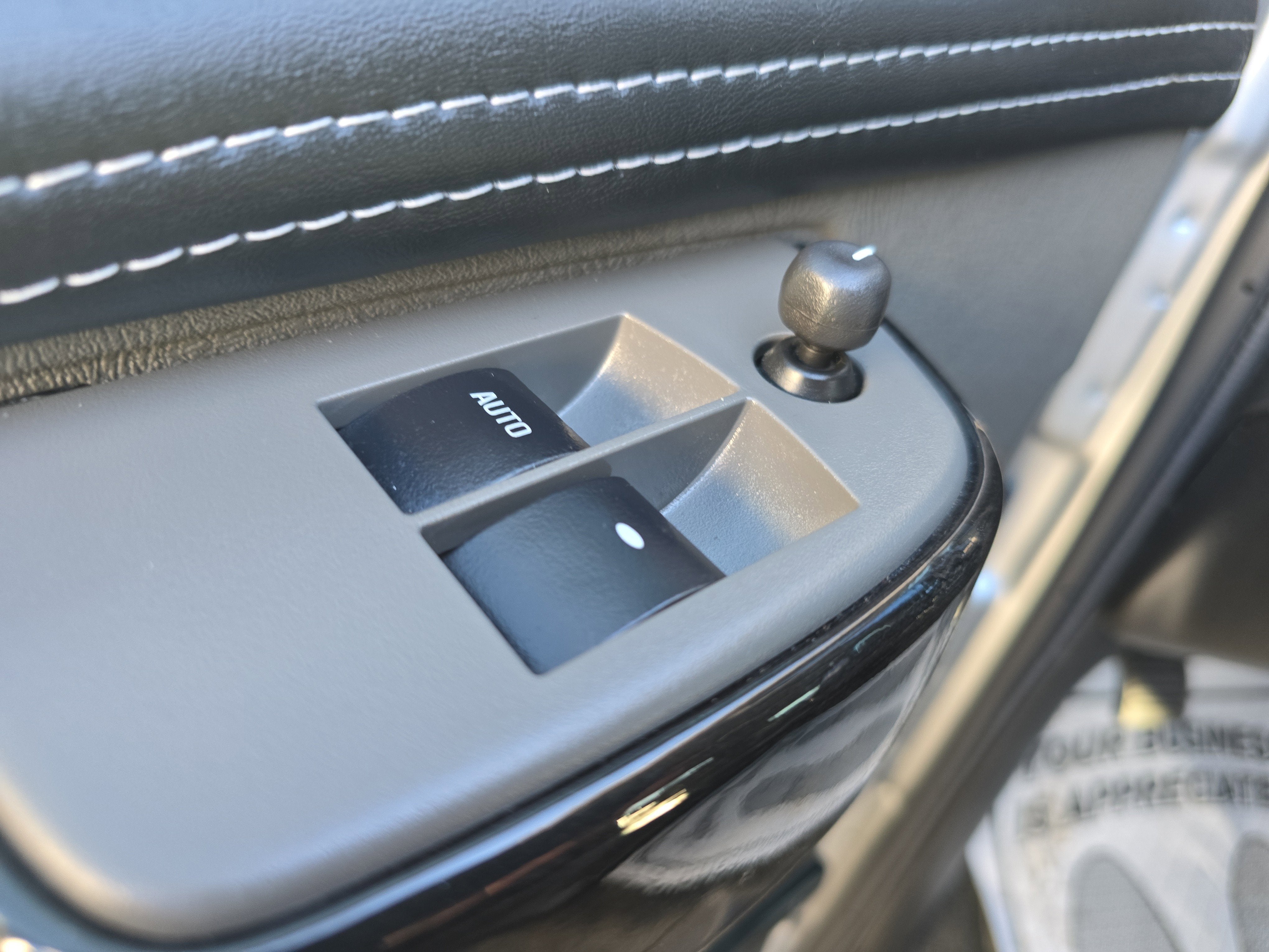 2021 Chevrolet Express Passenger 2500 1LS