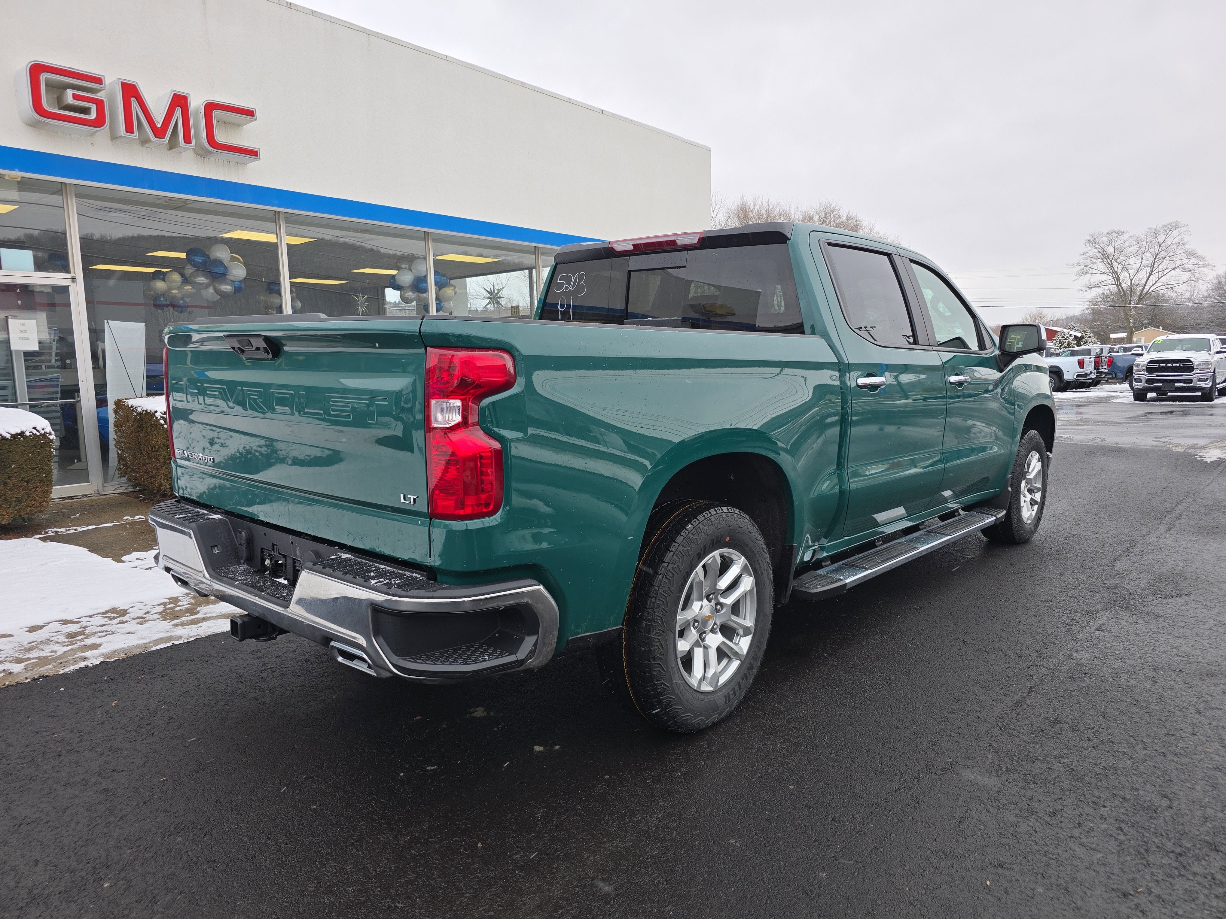 2026 Chevrolet Silverado 1500 LT