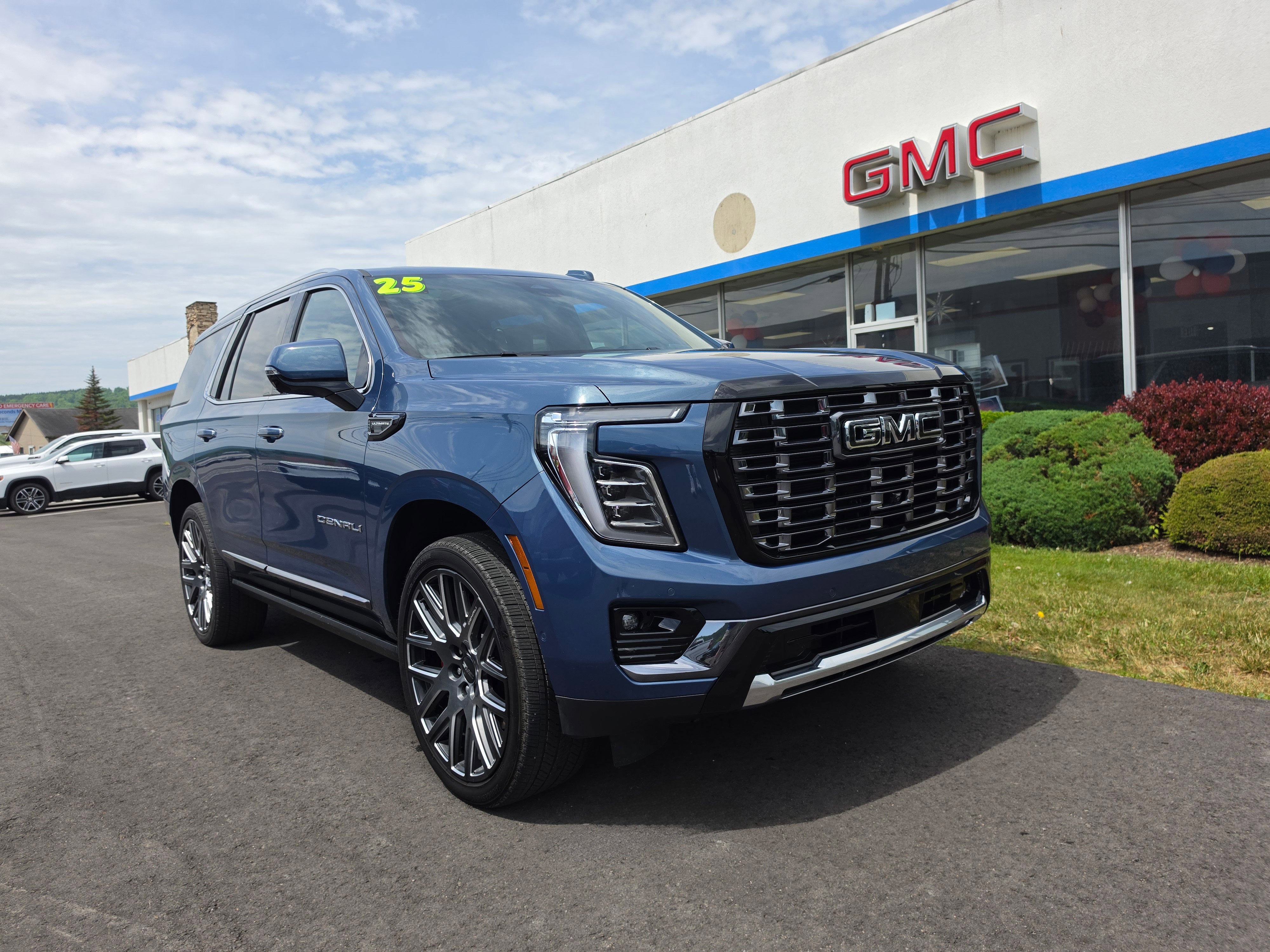 2025 GMC Yukon Denali Ultimate Monroe Township PA | Blaise