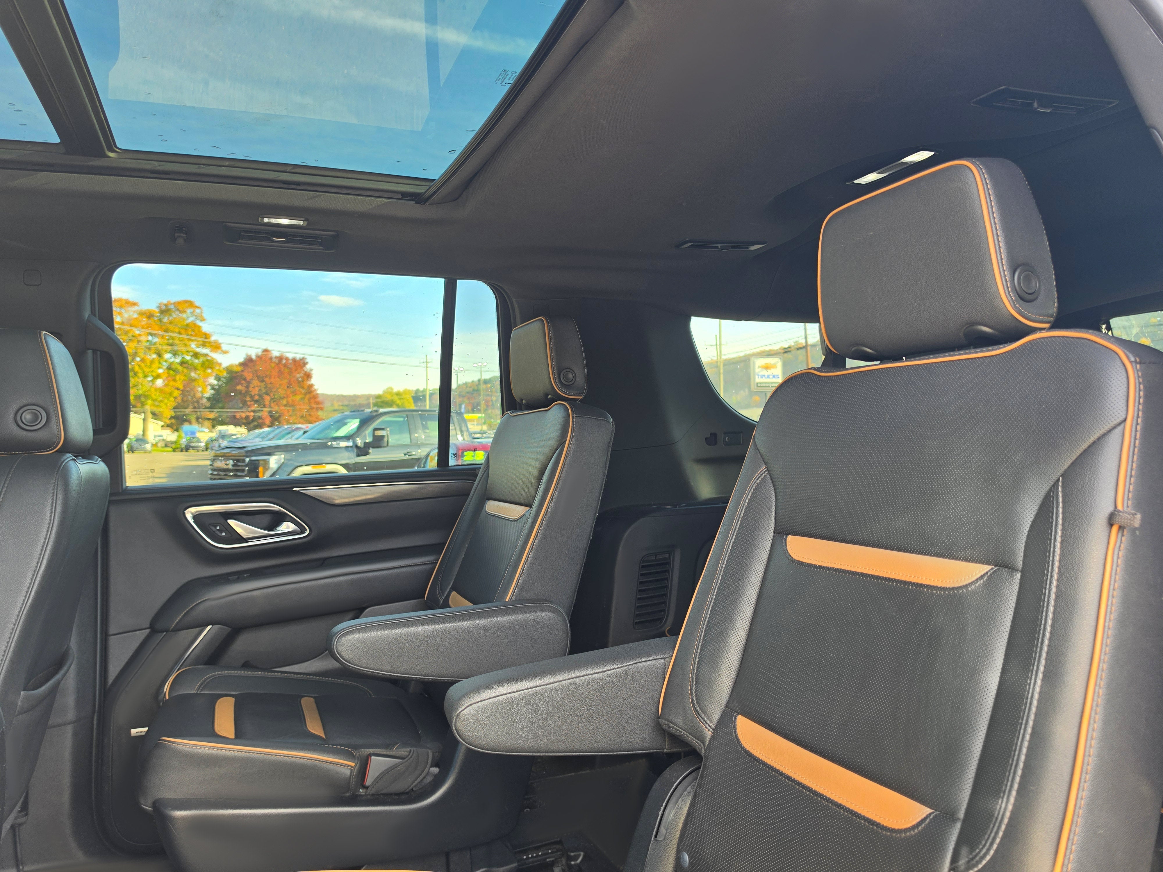2023 GMC Yukon XL AT4