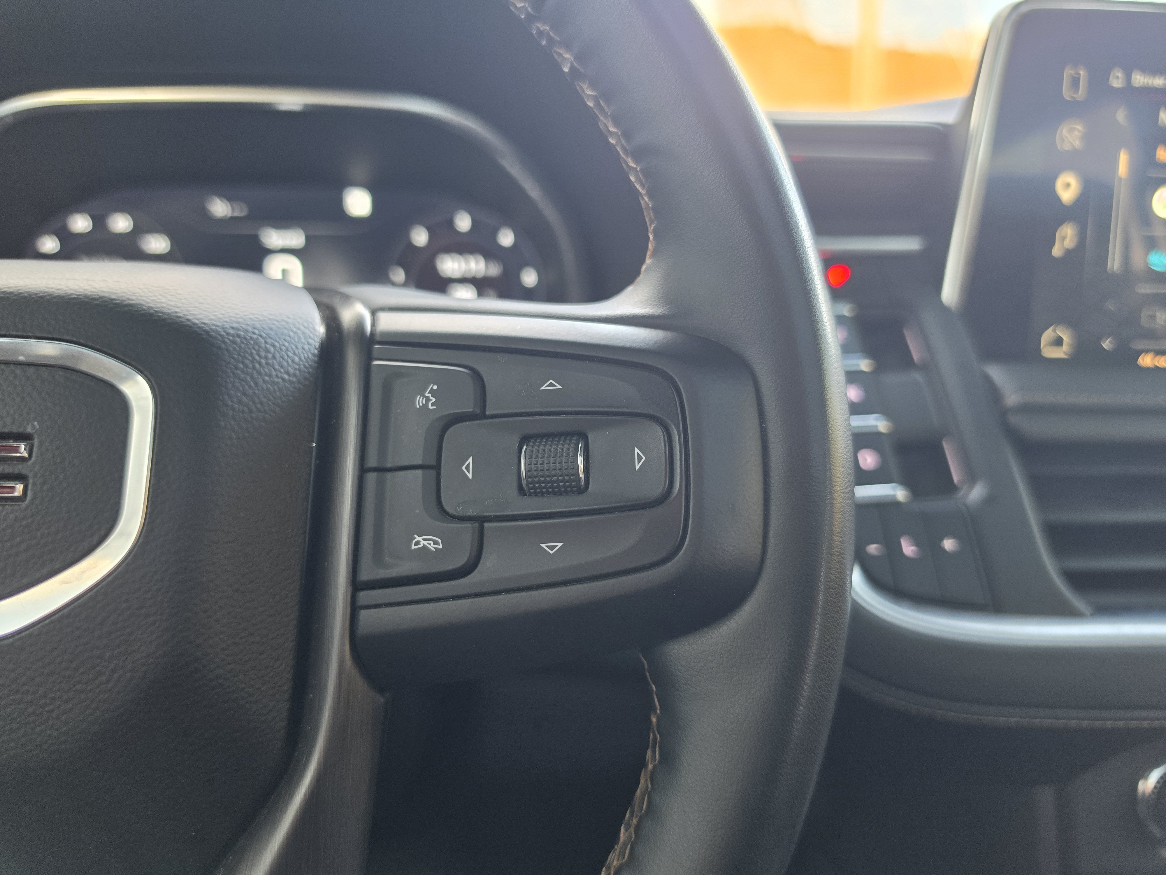 2023 GMC Yukon XL AT4