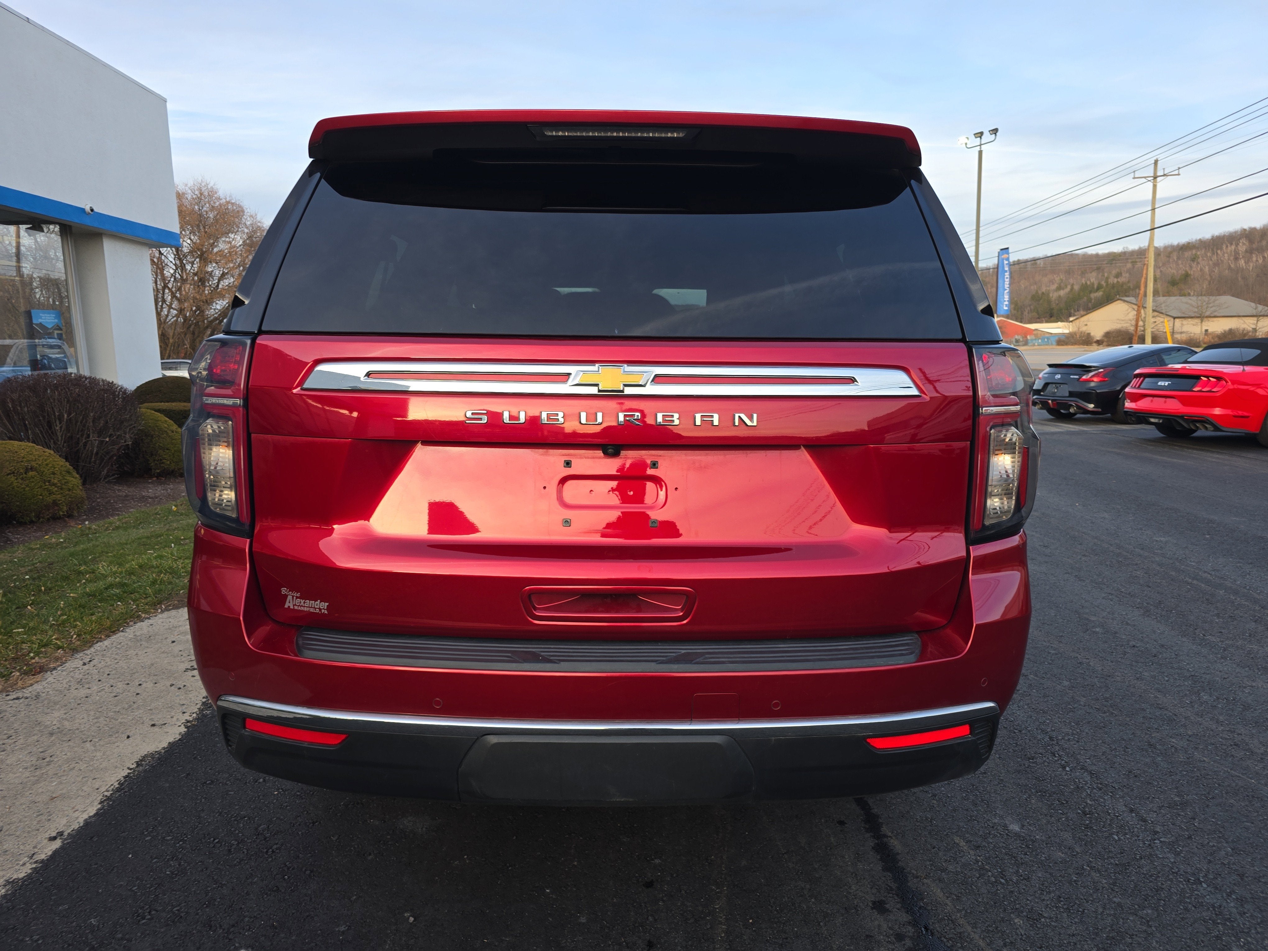 2022 Chevrolet Suburban LS