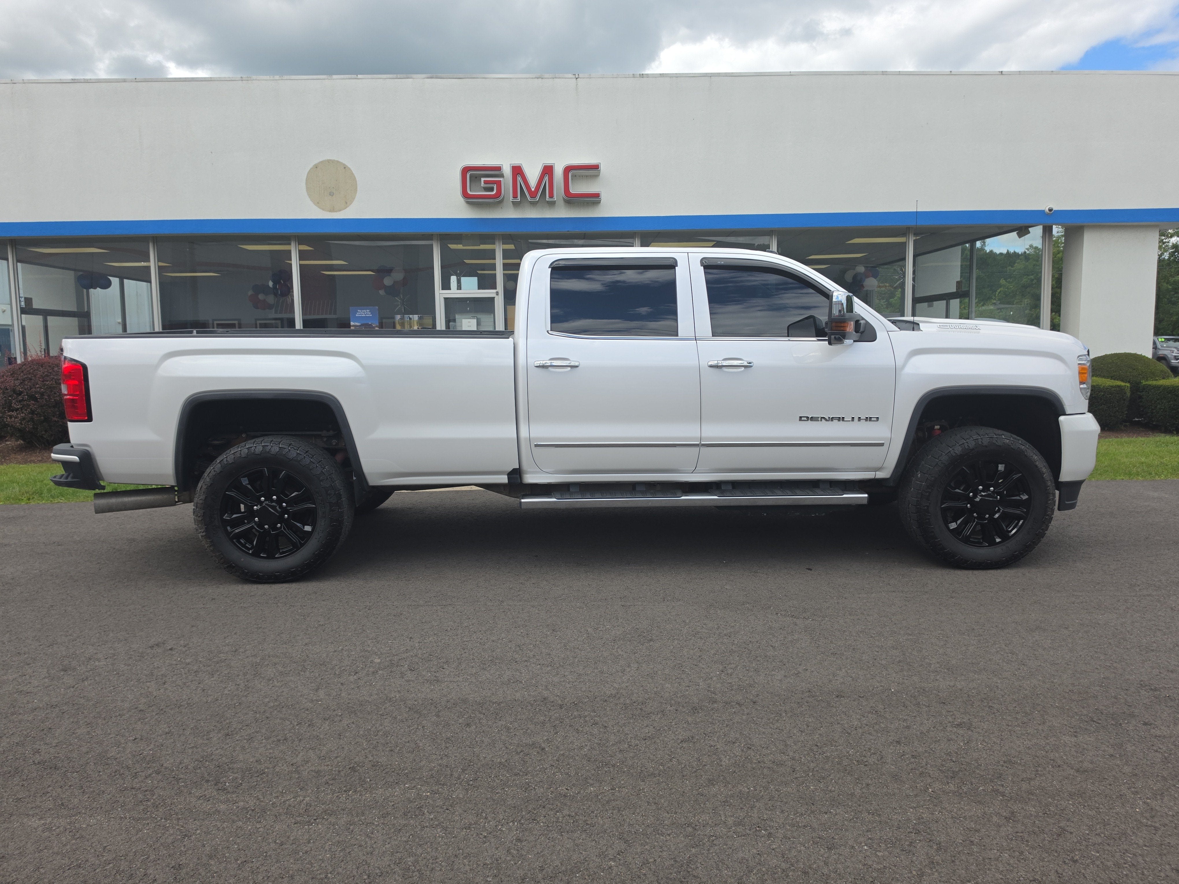 2019 GMC Sierra 3500 HD Denali
