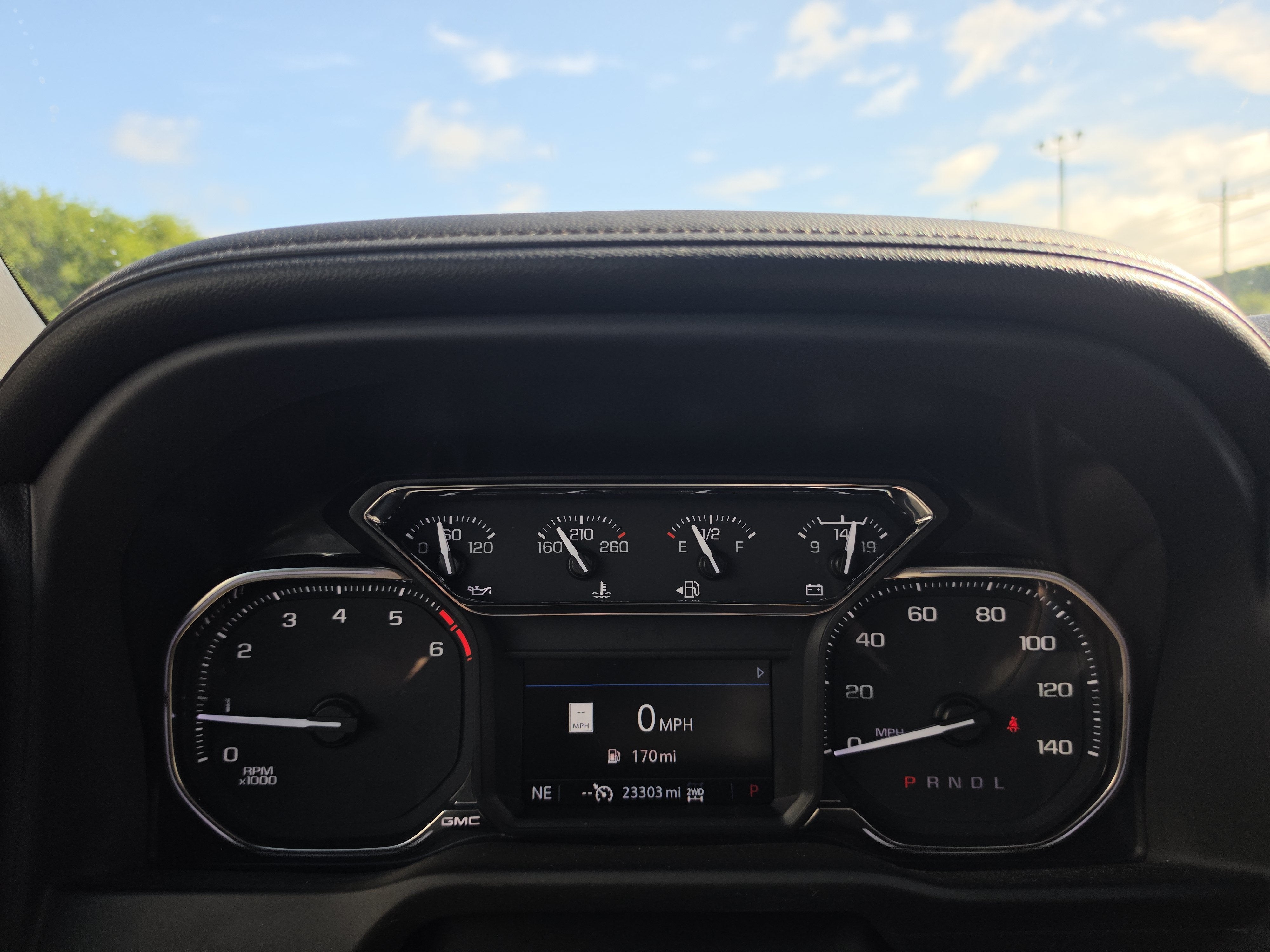 2023 GMC Sierra 2500 HD AT4
