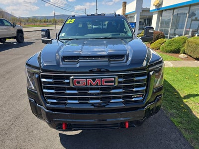 2025 GMC Sierra 2500 HD AT4