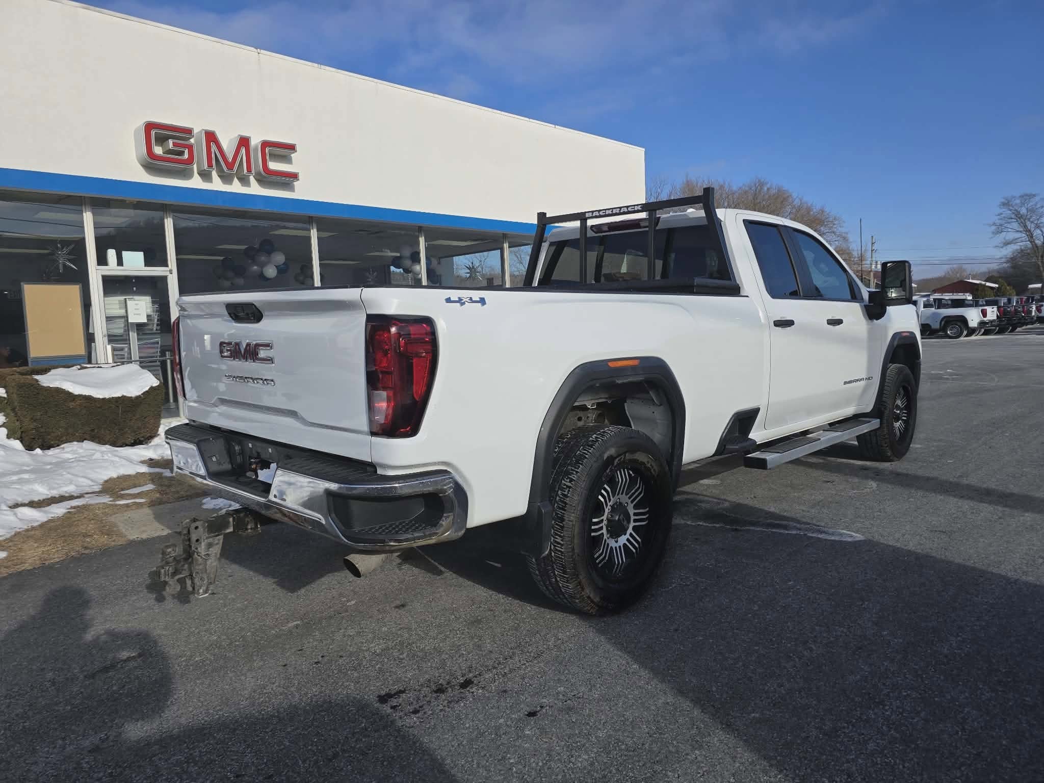 2024 GMC Sierra 2500 HD Pro